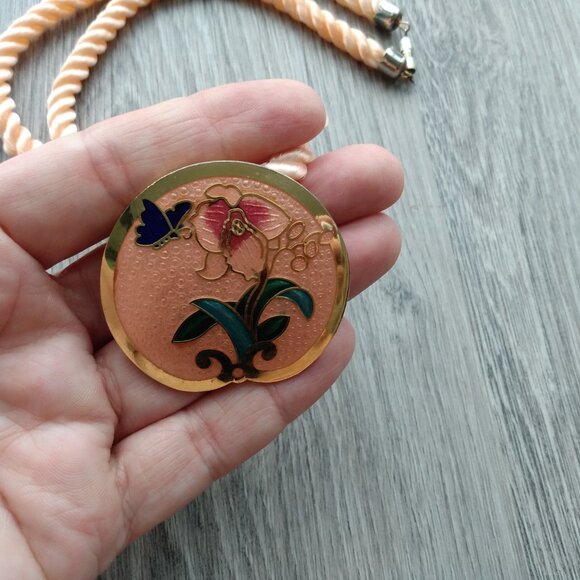 Vintage Cloisonne Rope Necklace Peach Orchid Floral Flower Butterfly Taiwan - Picture 3 of 11
